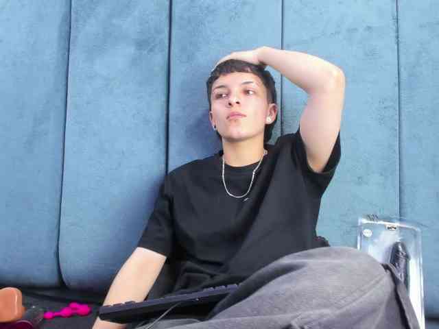 MeganThompson webcam