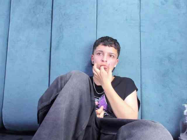 MeganThompson Live Webcam on BongaCams