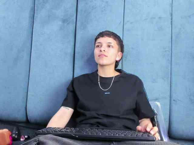 MeganThompson webcam