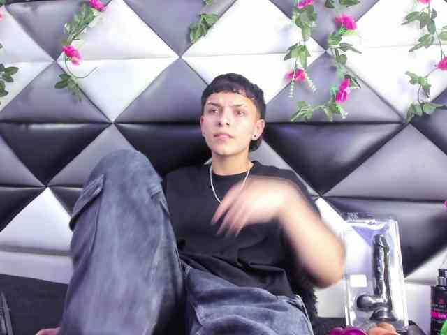 MeganThompson webcam