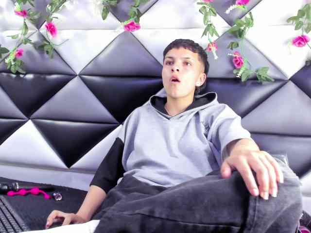 MeganThompson webcam