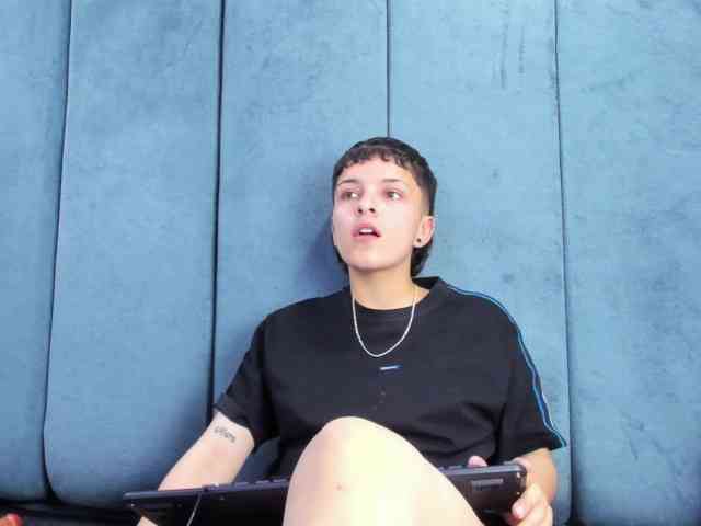 MeganThompson webcam