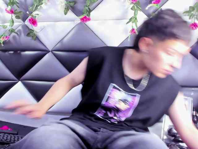 MeganThompson webcam