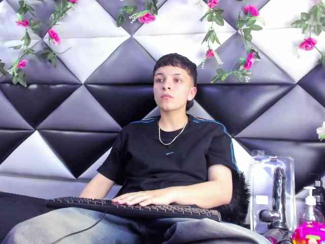 MeganThompson webcam