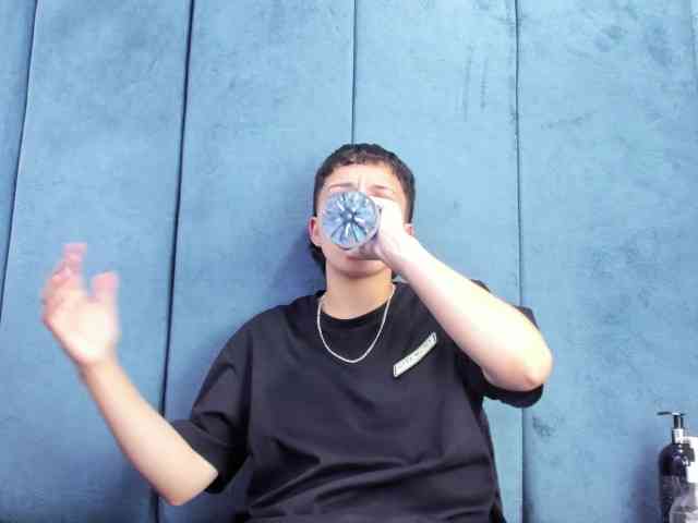 MeganThompson webcam