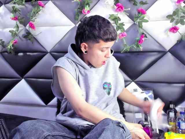 MeganThompson webcam