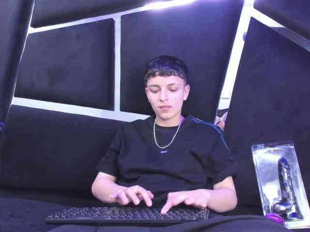 MeganThompson MeganThompson