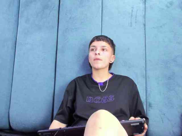 MeganThompson Live Webcam on BongaCams