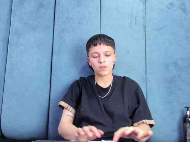 MeganThompson webcam