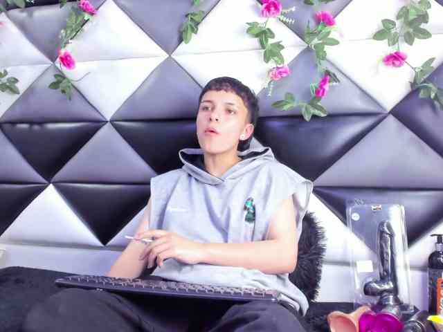 MeganThompson MeganThompson