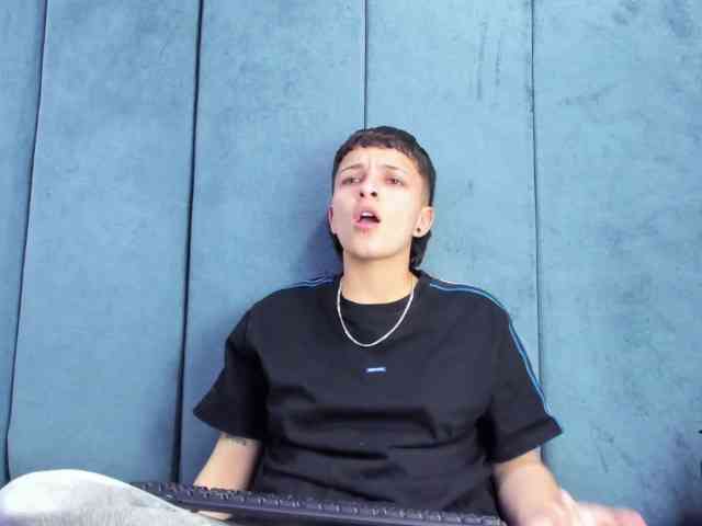 MeganThompson webcam