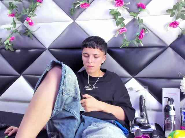 MeganThompson webcam