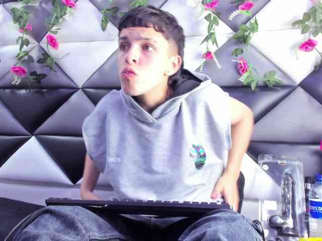 MeganThompson webcam