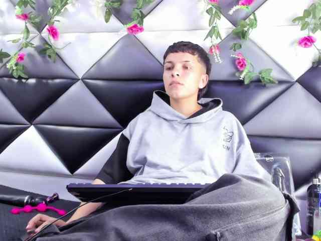 MeganThompson webcam