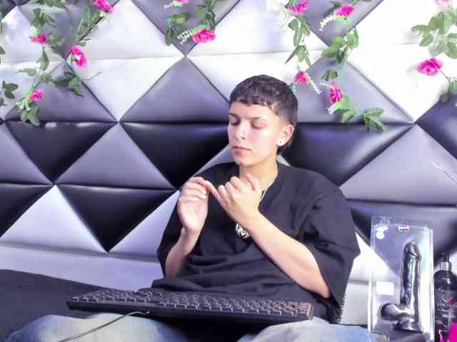 MeganThompson webcam