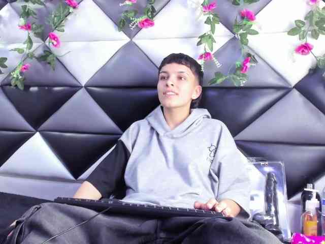 MeganThompson webcam