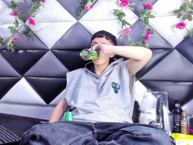 MeganThompson webcam