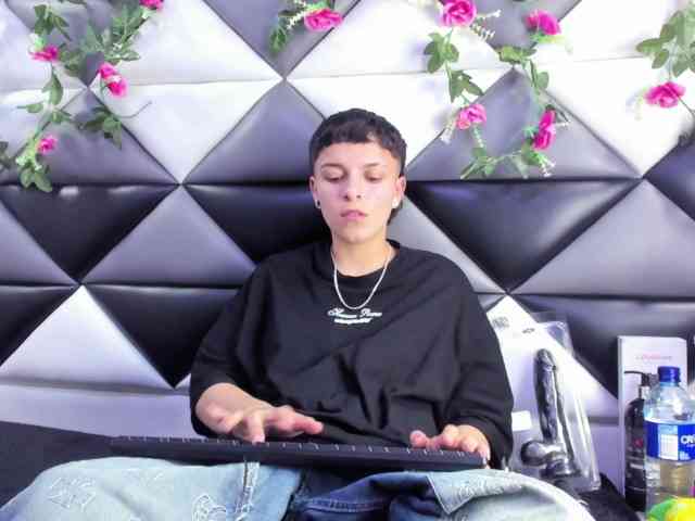 MeganThompson webcam