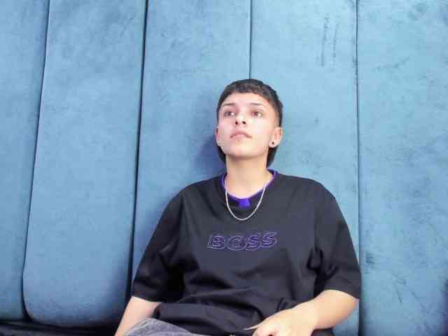 MeganThompson Live Webcam on BongaCams