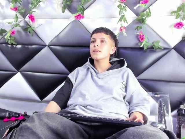 MeganThompson webcam