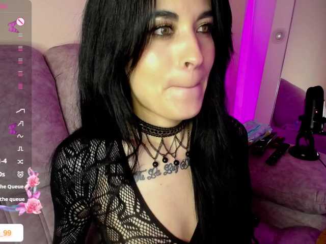 Elektra-1's BongaCams show and profile