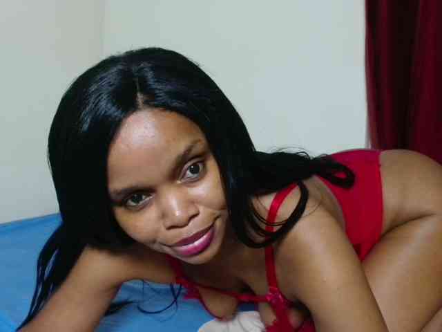 Undeniablyhot webcam