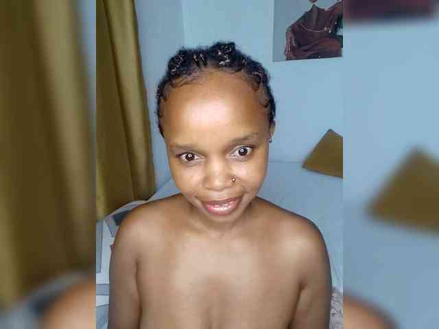 Undeniablyhot webcam