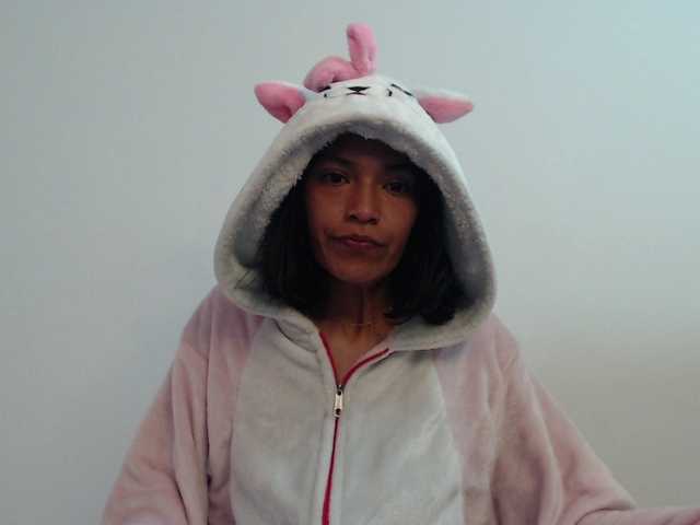 solli's BongaCams show and profile