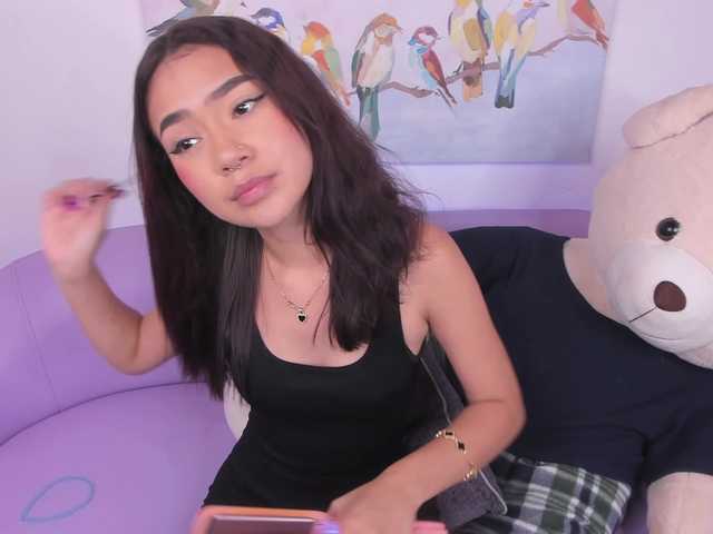  allyson-aisha chat room