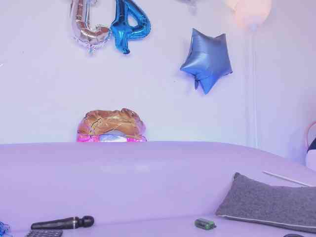 allyson-aisha webcam