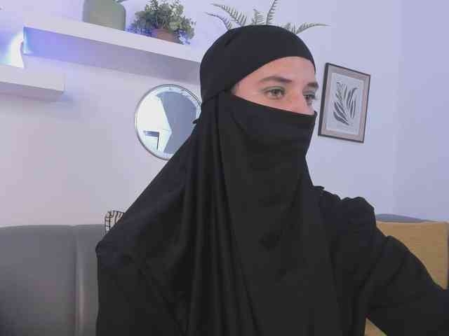 salma-arabic Live Webcam on BongaCams