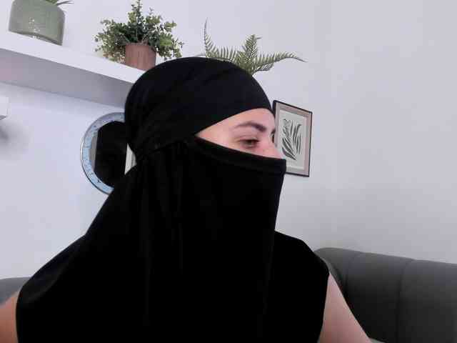 salma-arabic Live Webcam on BongaCams