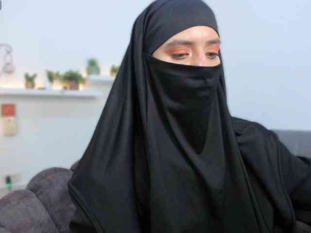 salma-arabic Live Webcam on BongaCams