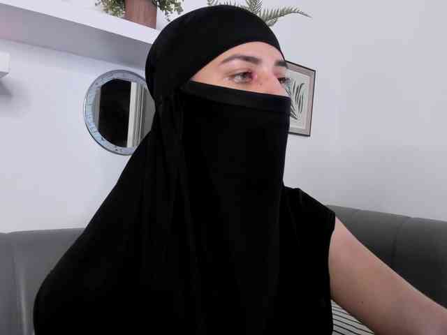 salma-arabic Live Webcam on BongaCams