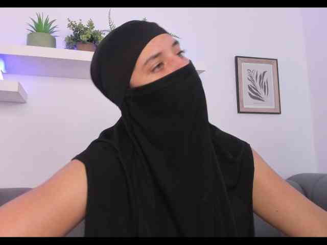 free live porn Salma-arabic