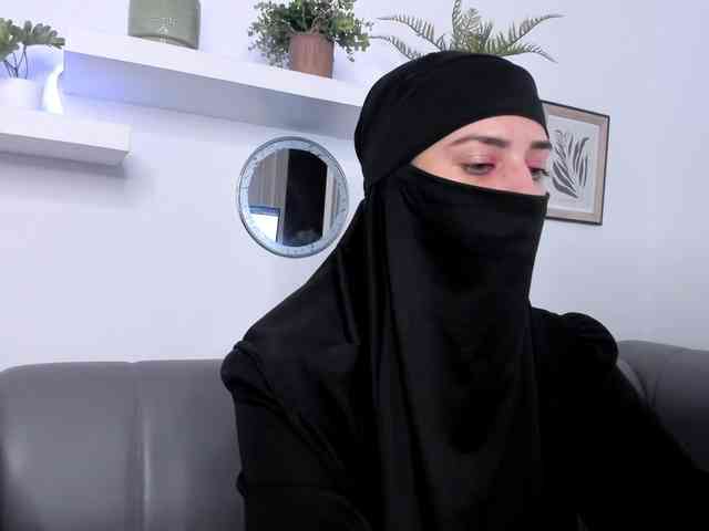 live voyeur cam Salma-arabic