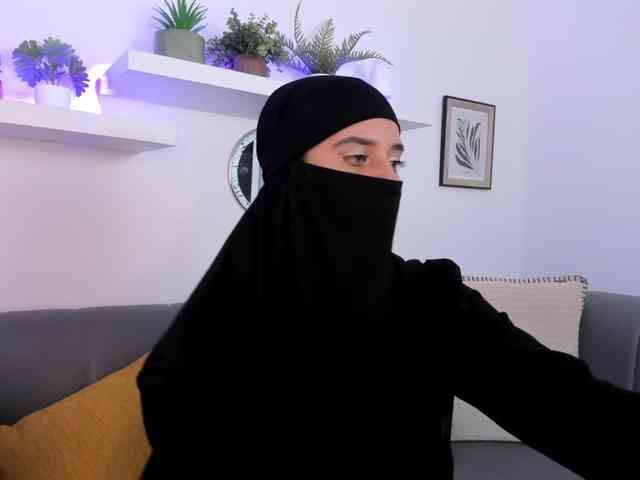 salma-arabic Live Webcam on BongaCams