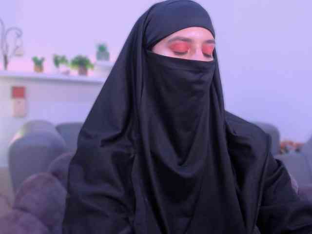 salma-arabic Live Webcam on BongaCams