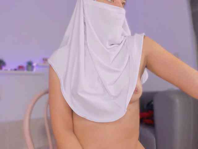 salma-arabic Live Webcam on BongaCams