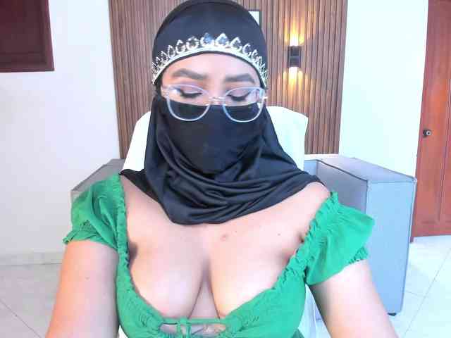 sasha-anaan webcam