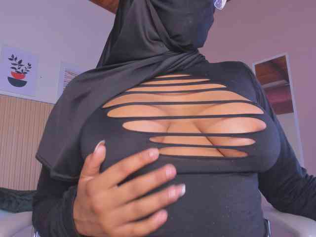 sasha-anaan webcam