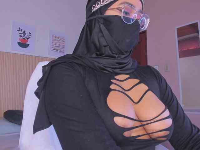 sasha-anaan webcam