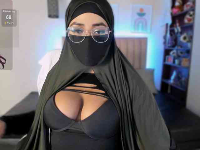 sasha-anaan sasha-anaan