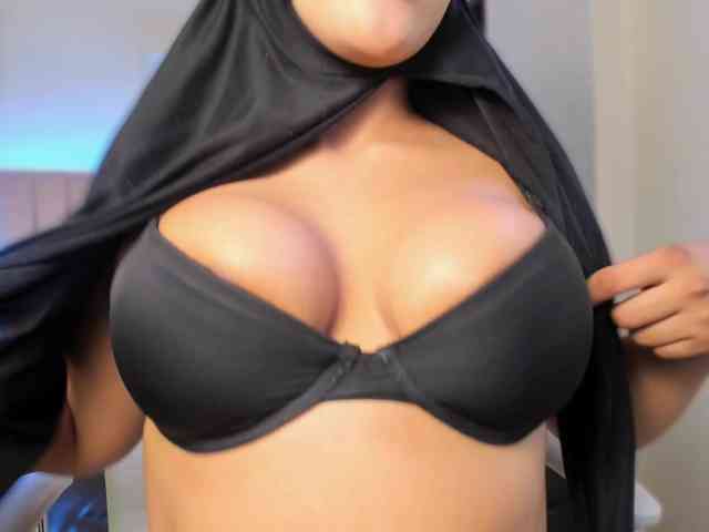 sasha-anaan webcam