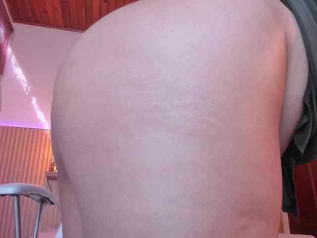 sasha-anaan webcam