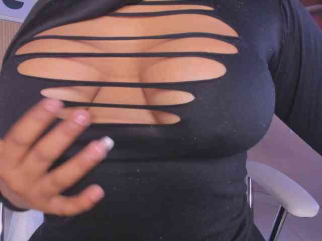 sasha-anaan webcam