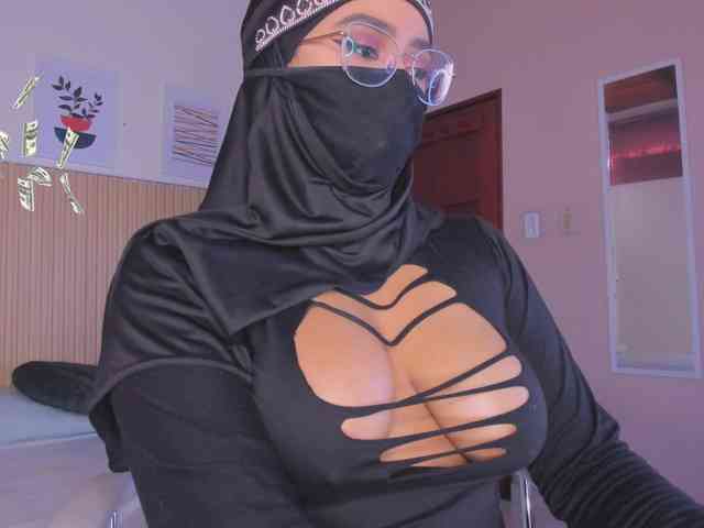 sasha-anaan webcam