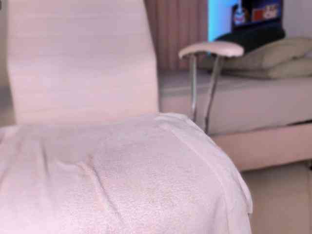 sasha-anaan Live Webcam on BongaCams