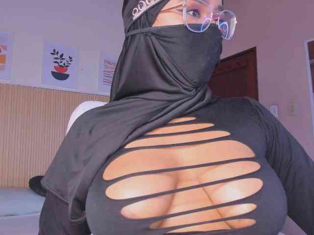 sasha-anaan webcam