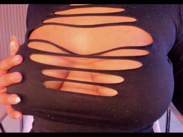 sasha-anaan webcam